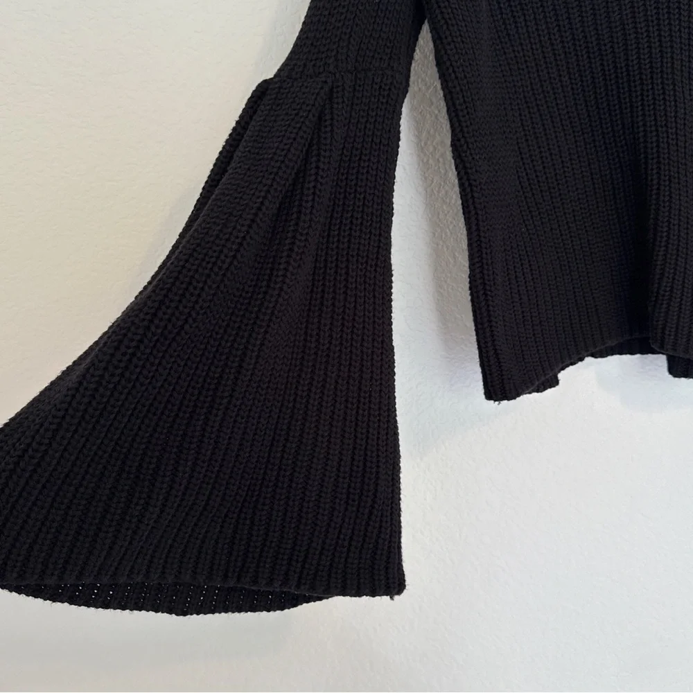 Free People Black Damsel Bell Sleeve Knit Sweater Size Medium